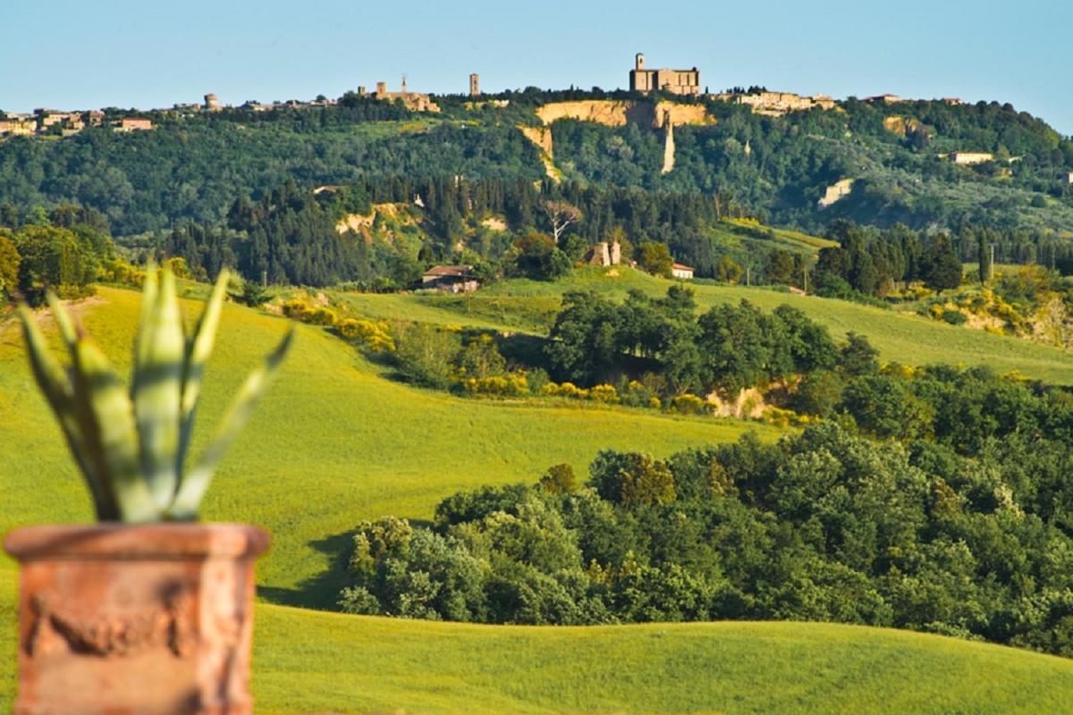 Agriturismo Santa Vittoria Волтера Екстериор снимка